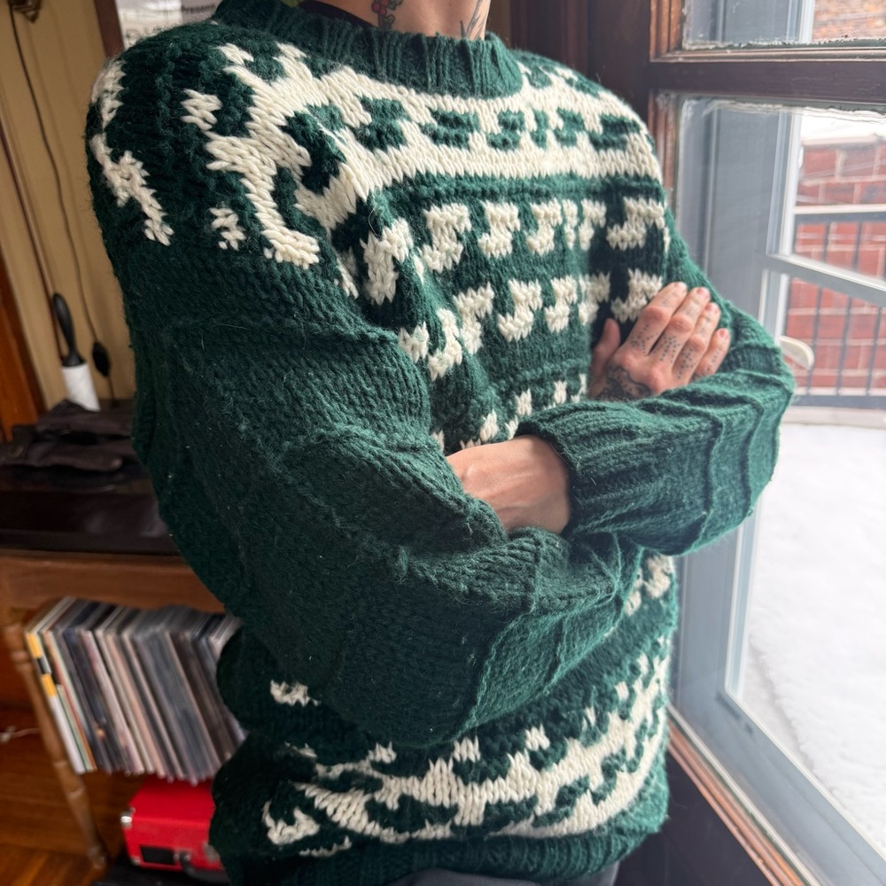 π SOLD π Vintage 80s Chunky Knit Wool Blend Green White Sweater ~ Size M - Picture 4 of 7